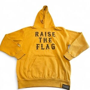 Relentless Betrayal Men’s Raise the Flag Hoodie Size Large